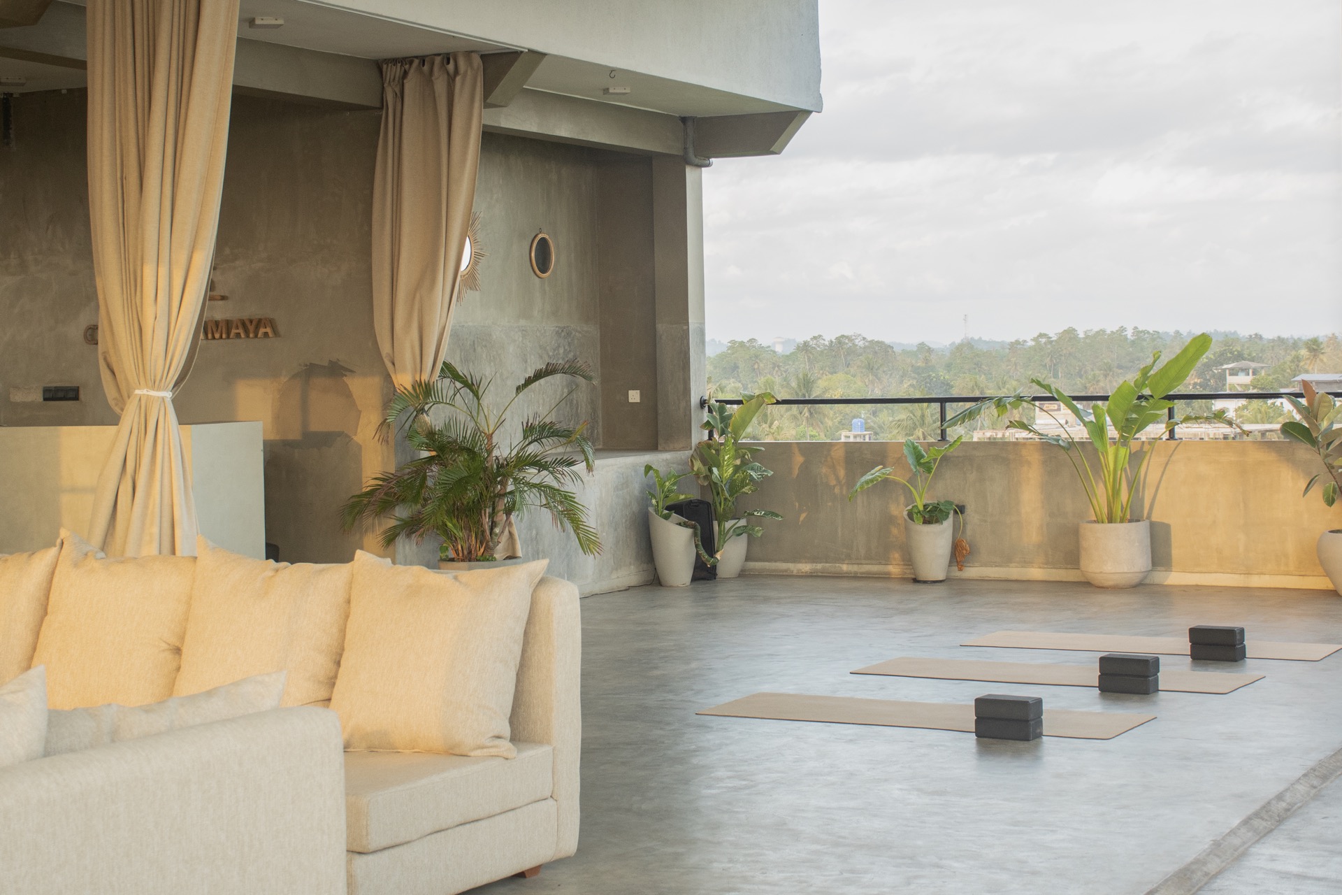 Calma Samaya Rooftop Wellness